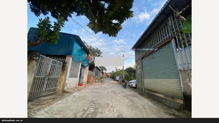 Đường bê tông hẻm xe hơi vào lô đất An Phước