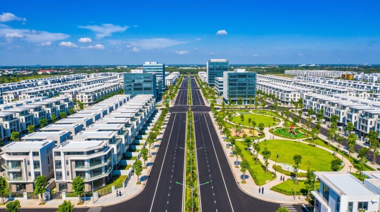 Đất dính quy hoạch ở Long Thành: còn được mua bán, xây dựng không? Điều 76 Luật Đất đai 2024 nói gì