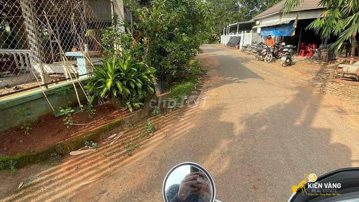 Đường vào khu dân cư xã Long An Long Thành, ấp Xóm Trầu