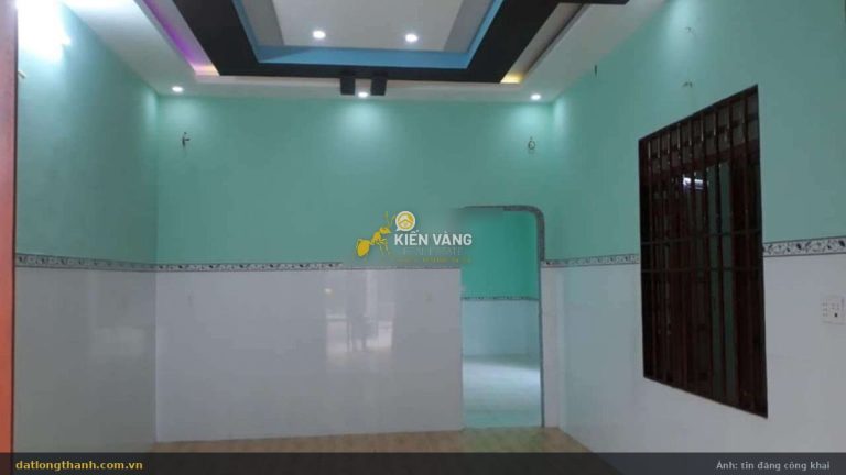 Phòng ngủ nhà đất xã Bàu Cạn 134 m², tường xanh lá